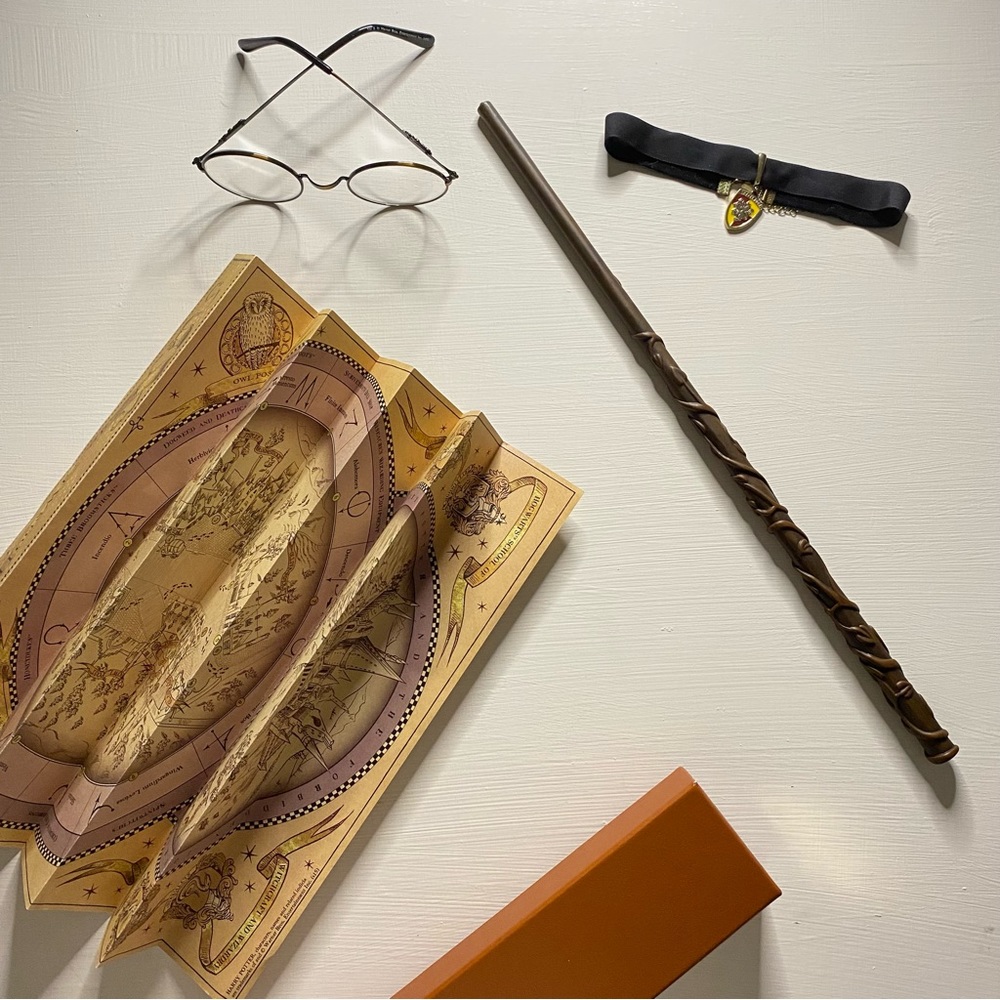 NWB COLLECTORS EDITION Harry Potter Hermione Granger Universal Studios Bundle